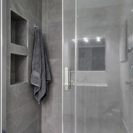 Arc De Triomphe Washington Apartment